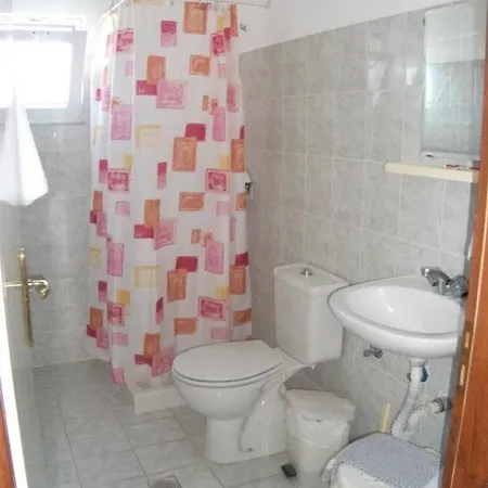 Kastelli Hotel, * Afantou