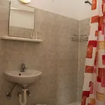 Kastelli Hotel, *