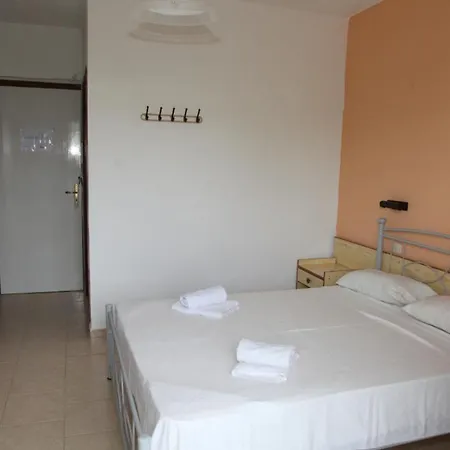 فندق Kastelli Hotel,