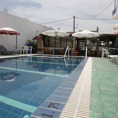 Kastelli Hotel, Hotel