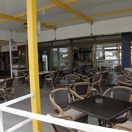فندق Kastelli Hotel,