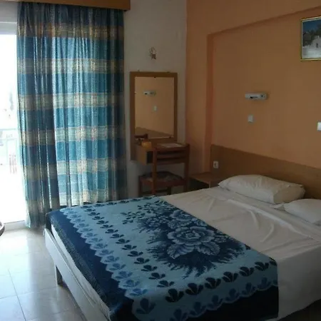 Kastelli Hotel, Afando