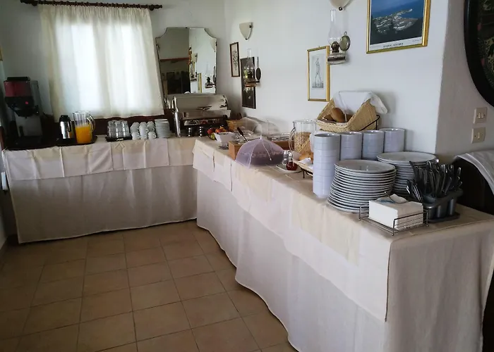 Kastelli Hotel, Hotel