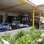 Kastelli Hotel, *